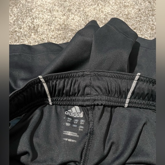 Adidas athletic shorts - Picture 2 of 4